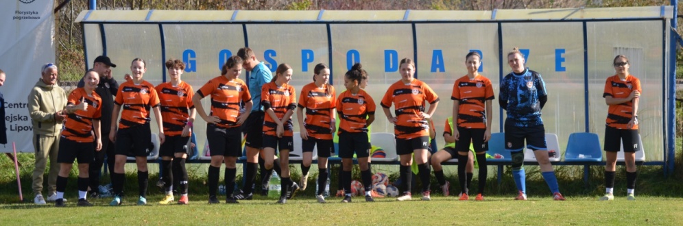 Sparing seniorek i wygrana 7-2